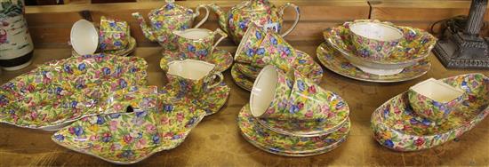 Royal Winton Sweetpea teaware